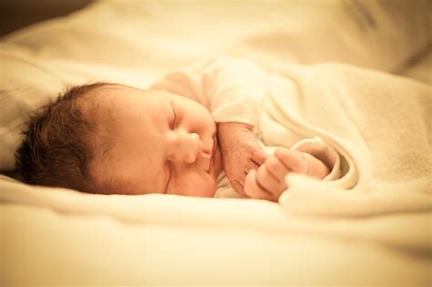 Decline in births outpaces decline in deaths in June - The Budapest Times