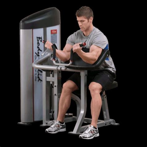 Bicep Curl Machine by Akam Bakr - Exercise How-to - Skimble