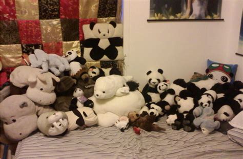 Stuffies Collection and Bed by LiliNeko on DeviantArt