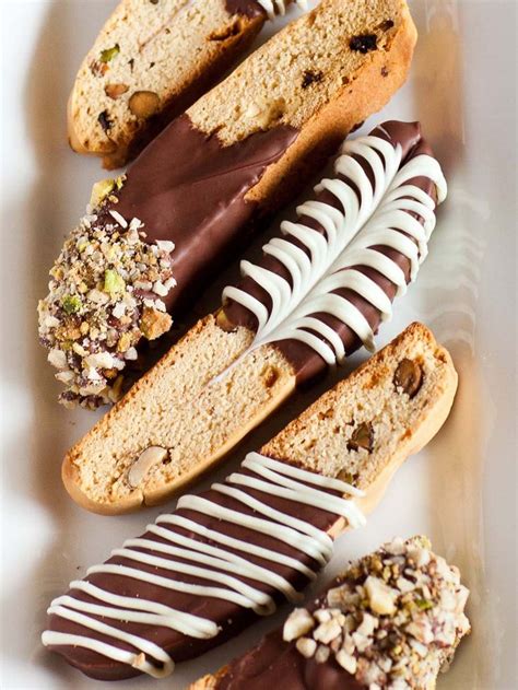 Chocolate Dipped Italian Biscotti Cookies (video) | Recipe | Biscotti recipe, Classic peanut ...