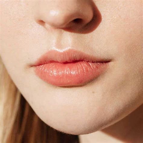 How often should you exfoliate your lips? | BeauUp.com