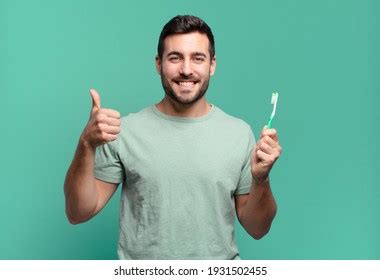 15,793 Brush Teeth Model Images, Stock Photos & Vectors | Shutterstock