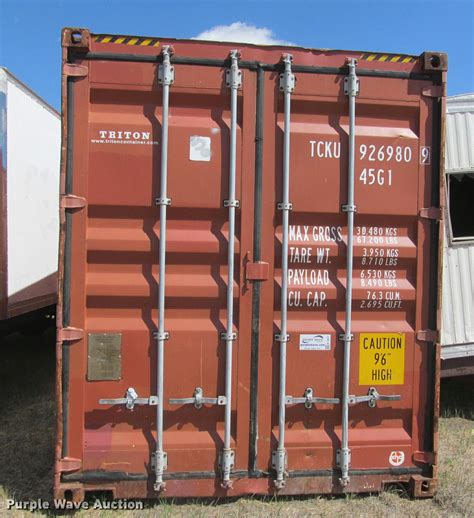 2003 Triton shipping container in Fort Pierre, SD | Item K3907 sold | Purple Wave