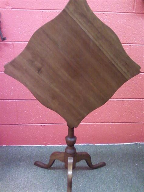 18th c. American tilt-top table | Decor, Home decor, Table