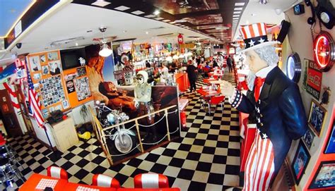 JB's Diner Brighton | American Diner | Seafront | 50's Style