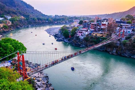 Laxman Jhula, Rishikesh | History, Photos, Distance From Haridwar