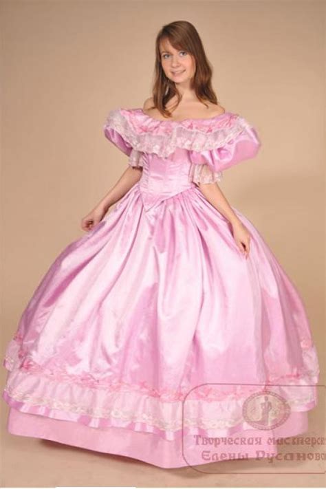 Definitely a possible new Gown for Julia. | Pretty quinceanera dresses ...