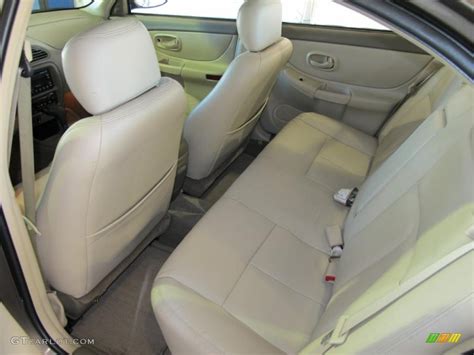 2001 Oldsmobile Intrigue GL interior Photo #41465270 | GTCarLot.com