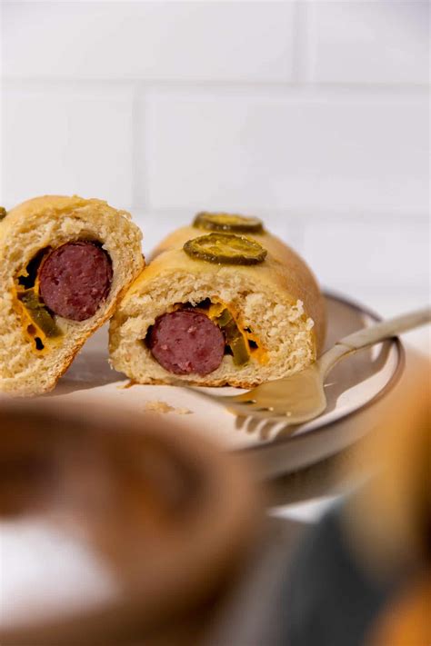 Easy Sausage And Cheese Kolache Recipe | Besto Blog