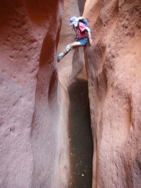 Canyoneering Sand Wash (aka Red Cave) - East Zion - Road Trip Ryan