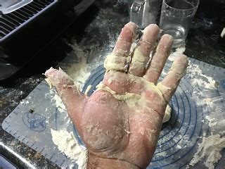 Dough Hands | Making pizza dough | Alan Levine | Flickr