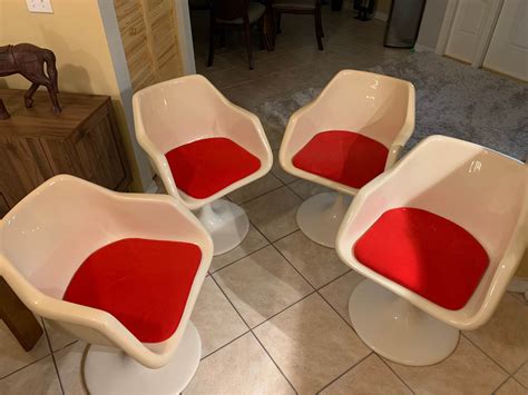 Set of Saarinen Tulip chairs with arm rest and chair pads - Outdoor Chairs, Benches & Swings ...