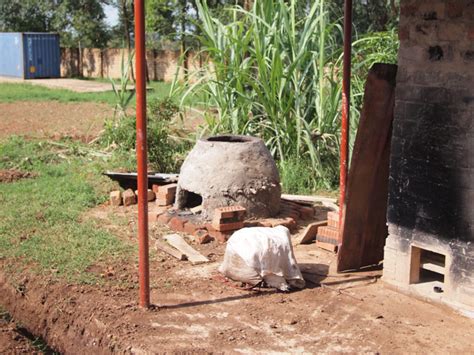 Vision for Africa Pottery Workshop: A case study for traditional African design - Start Journal