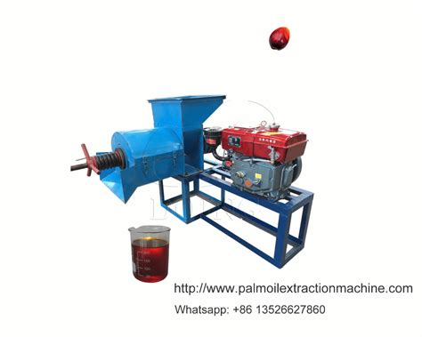 300-500kg/h small palm oil press machine can be driven by motor and diesel engine.The raw ...