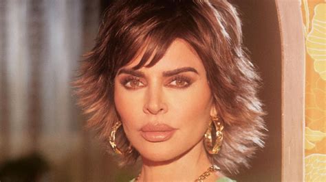 Why Is Lisa Rinna Leaving RHOBH?