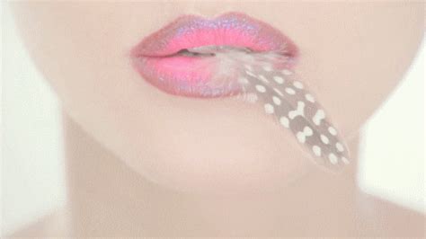 Lips GIF - Find & Share on GIPHY