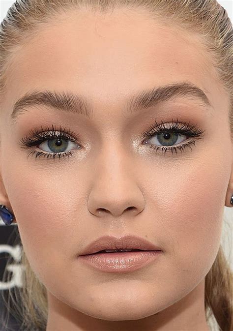 Oscars 2015: The Best (And Worst) Celebrity Hair and Makeup Looks on the Red Carpet | Gigi hadid ...