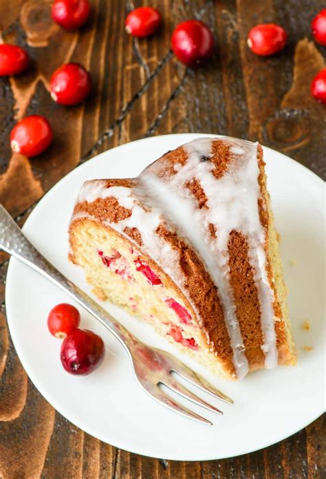 Christmas Coffee Cakes Recipes / Christmas Coffee Cake : Cherry Almond Coffee Cake Recipe ...