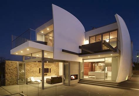 Luxury home with Futuristic Architecture Design ~ HOMEVERO