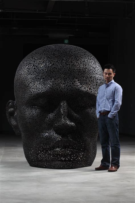 Seo Young Deok's Incredible Chain Sculptures | Yatzer