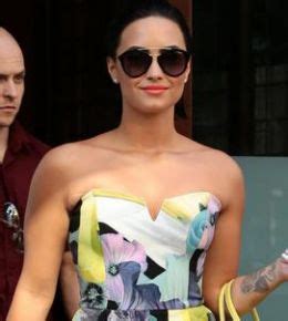 “Wildfire”: Demi Lovato registra nova canção composta por Ryan Tedder