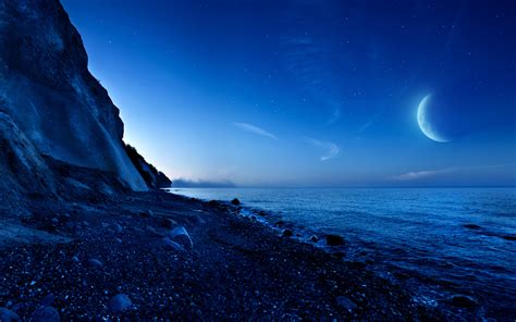 Moon Over Ocean Wallpaper - WallpaperSafari