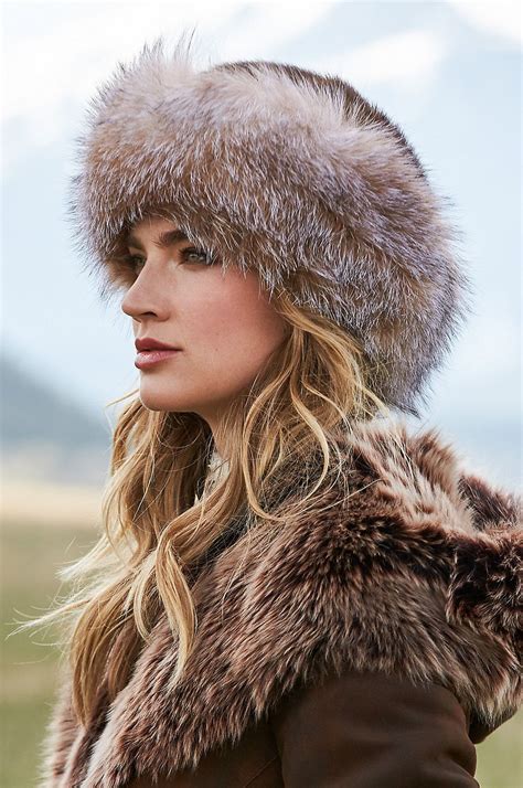 Mink Fur Cossack Hat with Fox Fur Trim | Cossack hat, Fur trim, Hats