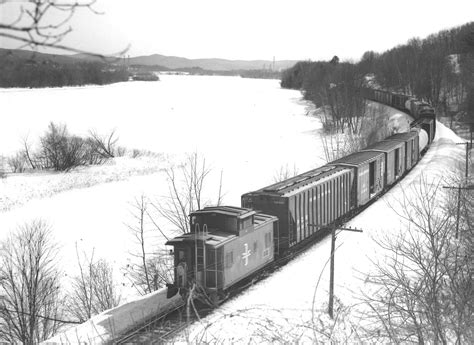 Boston & Maine transition-era, freight train photo gallery ...