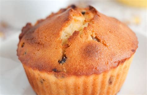 Banana Raisin Muffins