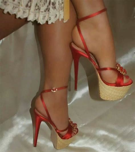 Preciosas | Tacones nylons, Zapatos de tacón de aguja, Sandalias de ...