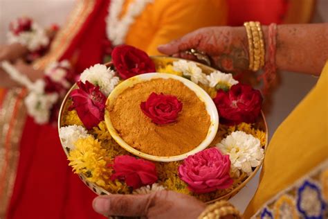 Haldi ceremony#wedding #thali decoration #beautiful | Desi wedding ...