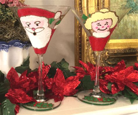 Christmas Martini Glasses Gets You In The Spirit