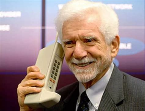 Who Made The Very First Cell Phone Call?