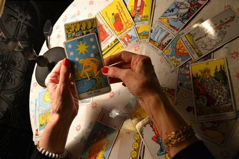 Psychic Tarot Readings - Psychic Career