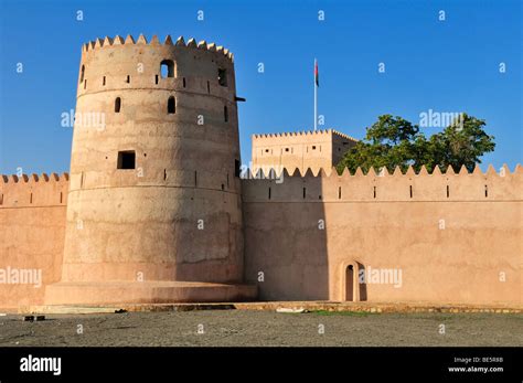 Historic adobe fortification Liwa Fort or Castle, Batinah Region ...