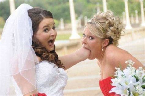 37 Wedding Photo Fails You Have to See to Believe