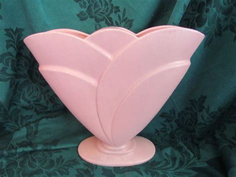 Royal Haeger Pink Fan Vase, American Pottery | Pottery, Pink, Vase
