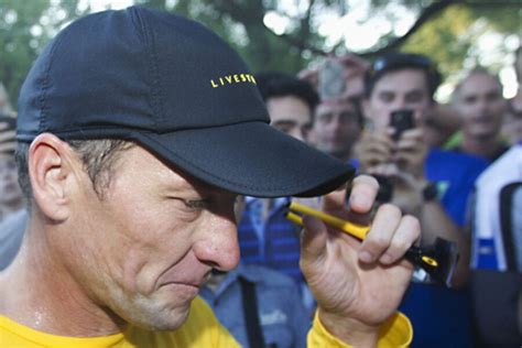 Nike drops Lance Armstrong. Is his net worth in jeopardy? - CSMonitor.com