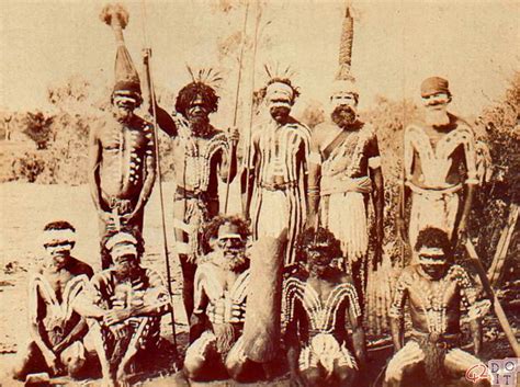 Australian aborigines....Filmed For The First Time (1932) - 42doit