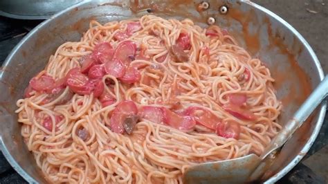 How to cook Filipino Style Spaghetti with Hot Dog | Home Cooking with ...