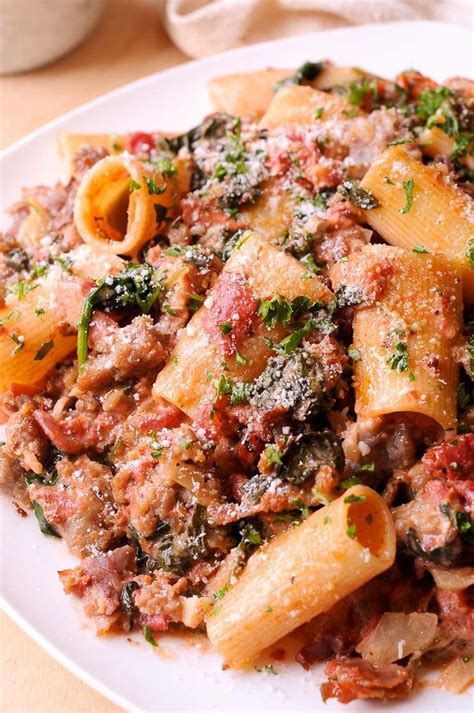 Italian Sausage Pasta | Italian sausage pasta, Sausage pasta, Pasta dishes