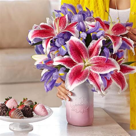 19 Best Online Flower Delivery Services in the USA - Petal Republic