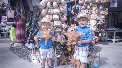 5 Things You Didn't Know About Nassau's Famous Straw Market