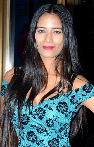 Poonam Pandey - Wikipedia