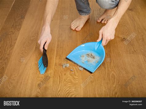 Hands Sweeping Dust Image & Photo (Free Trial) | Bigstock