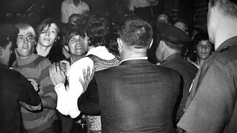 Flashback: Stonewall Inn Riots of 1969 - NBC News