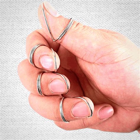 Butterfly Finger Picks Review | UPDATED 2021 | A Complete Guide - Guitar Pick Reviews