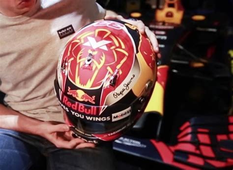 Max Verstappen helmet – 2017 design revealed | Red Bull