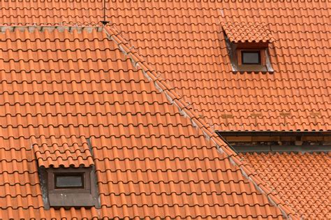 سقف مغطى بالقرميد | ألبوم صور مجاني | LibreShot
