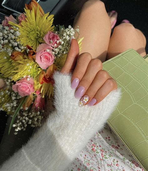 rachael kirkconnell’s Instagram profile post: “did someone say spring???” Celebrity Nails ...